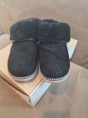 Womens Olukai Ku'i Black Slippers